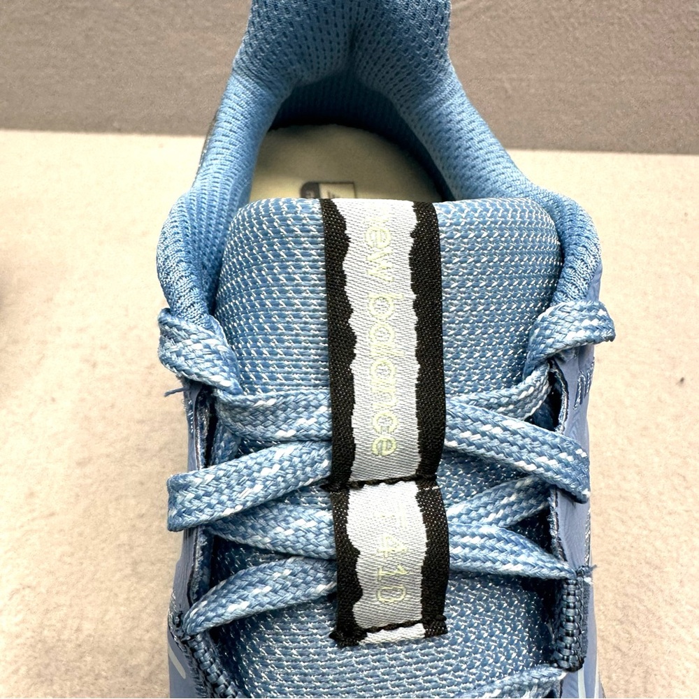New Balance Women’s 410v8 Trail Running Shoes WT410CC8 Baby Blue Size 9 - Picture 7 of 9